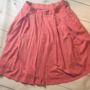 Heathered pink LuLaRoe size medium Madison skirt
